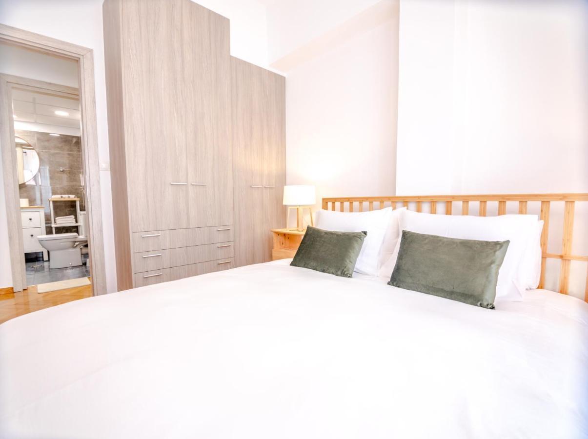 In The Shadow Of Acropolis - Spacious & Lovely Apt Atenas Exterior foto